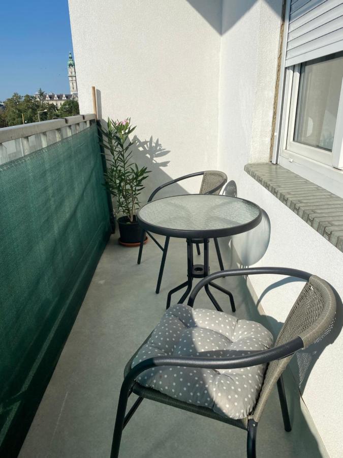Katica Apartman Győr Extérieur photo