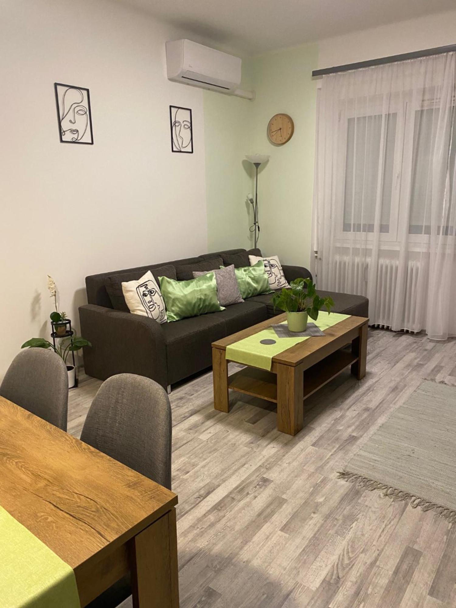 Katica Apartman Győr Extérieur photo